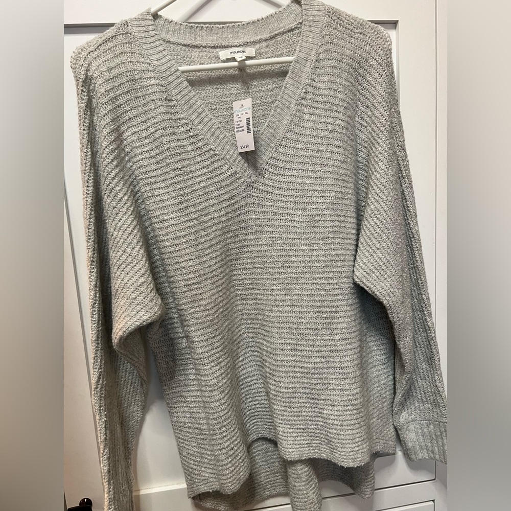 Maurice’s brand new gray sweater